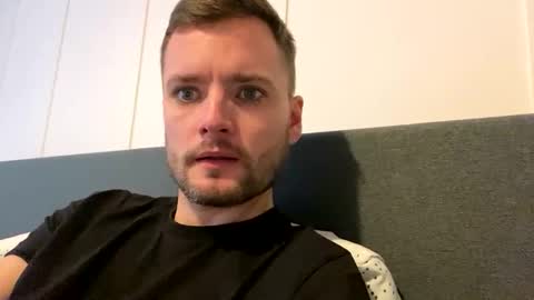 simdog1993 online show from January 11, 2:44 pm