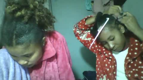 simirna98 online show from June 25, 7:18 pm