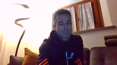 Snapshot of simmeturbate chatting on October 25, 8:03 pm Italiandaddyitalydickassbottomassholecomshowmasturbatenudeboyitalyatleticcutemuscolarhardcockdickboy online show from October 25, 8:03 pm