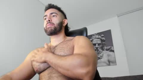 Snapshot of simon_leon01 chatting on May 14, 1:12 am simon_leon01 online show from May 14, 1:12 am