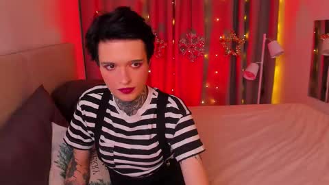 Simona online show from December 12, 8:53 pm