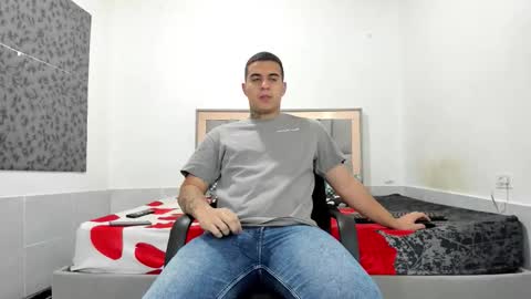 SIMON KELER online show from March 4, 9:37 am