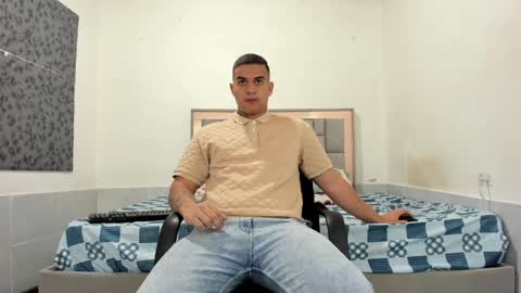 SIMON KELER online show from March 29, 12:38 pm