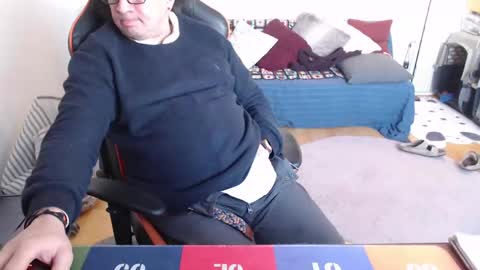 Snapshot of simonsexhott chatting on January 23, 10:11 am Simon Sx online show from January 23, 10:11 am