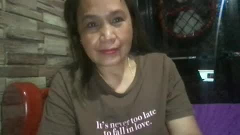Carolyn online show from December 6, 5:55 pm