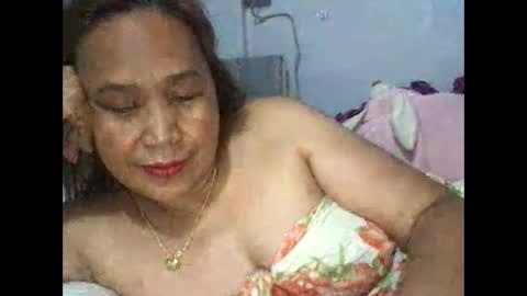 Carolyn online show from December 7, 9:55 pm