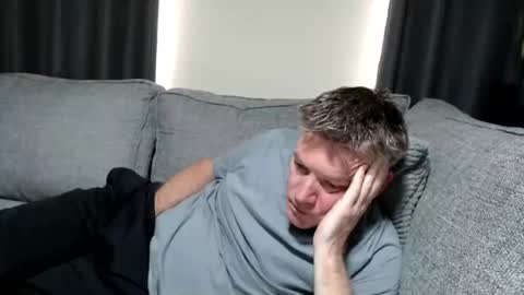 Ricky online show from June 3, 2:33 pm