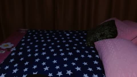 zia online show from April 4, 9:23 pm