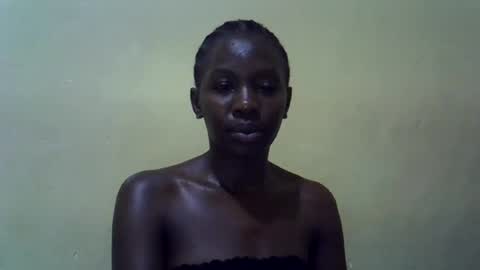 Snapshot of simplyloy33 chatting on July 6, 3:03 pm simplyloy33 online show from July 6, 3:03 pm
