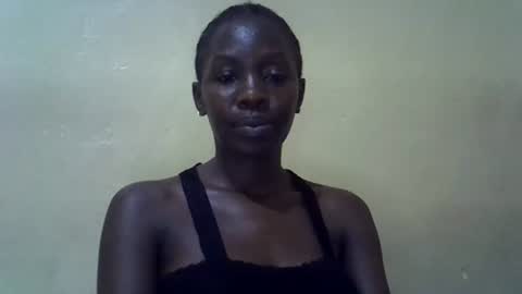 Snapshot of simplyloy33 chatting on July 12, 10:17 am simplyloy33 online show from July 12, 10:17 am
