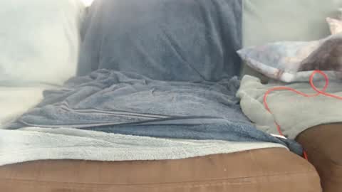 Snapshot of simplyme009 chatting on December 27, 7:29 am Simply online show from December 27, 7:29 am