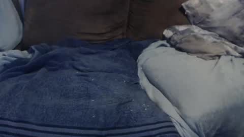 Snapshot of simplyme009 chatting on February 21, 1:11 pm Simply online show from February 21, 1:11 pm