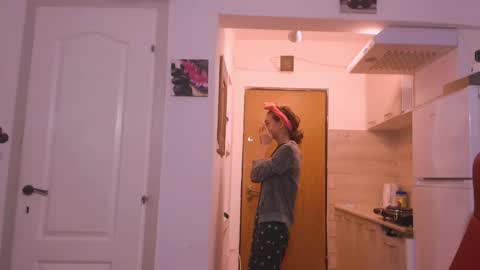 simyhvn online show from January 13, 5:13 am