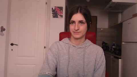 simyhvn online show from February 12, 9:26 am