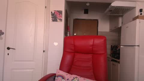 Snapshot of simyhvn chatting on April 14, 8:09 am simyhvn online show from April 14, 8:09 am