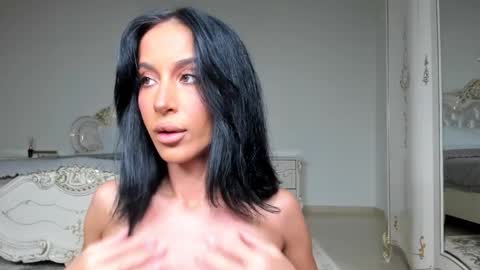 C online show from November 21, 8:18 pm