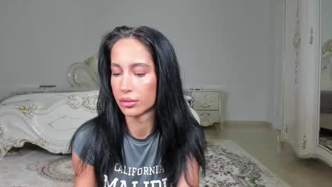 C online show from March 23, 10:58 pm