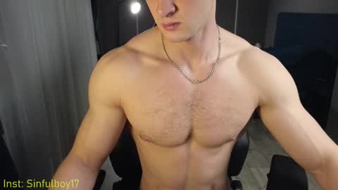 Richard online show from November 17, 5:52 pm