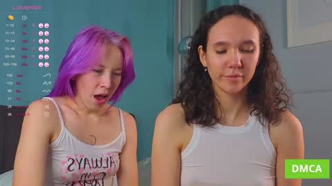   online show from November 4, 5:23 pm