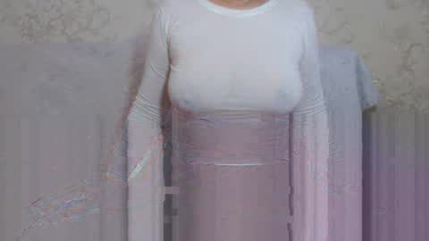 Snapshot of single__mom chatting on January 2, 4:30 am Arina online show from January 2, 4:30 am