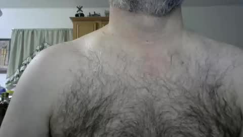 Snapshot of singleguy137 chatting on September 30, 2:05 am Singleguy137 online show from September 30, 2:05 am