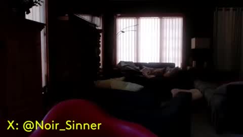 Snapshot of sinnernoir chatting on October 28, 4:53 pm My Name Is..............................John online show from October 28, 4:53 pm