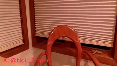 Snapshot of sinnernoir chatting on November 9, 10:57 am My Name Is..............................John online show from November 9, 10:57 am