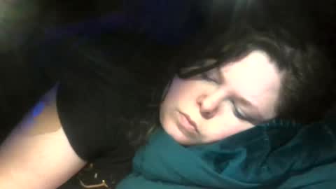 Snapshot of siofra chatting on November 16, 4:56 pm Siofra online show from November 16, 4:56 pm