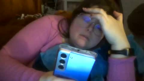 Siofra online show from January 14, 9:31 pm