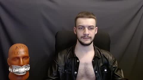 Sir Damien online show from December 15, 8:25 pm