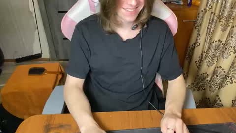 SirHumps online show from February 19, 4:52 am