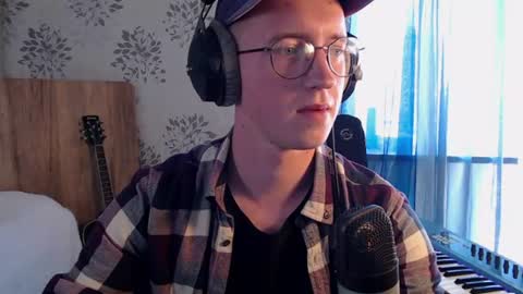 Alex online show from June 18, 3:16 pm