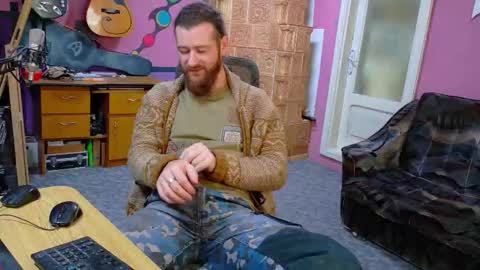 I am The Fourth and only Sir. Pelo online show from January 9, 11:24 am