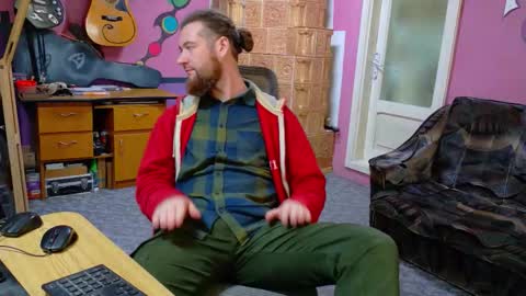 I am The Fourth and only Sir. Pelo online show from March 1, 12:18 pm