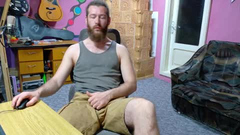 I am The Fourth and only Sir. Pelo online show from April 4, 5:10 pm