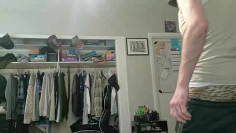 Danny skiff online show from March 4, 11:22 pm