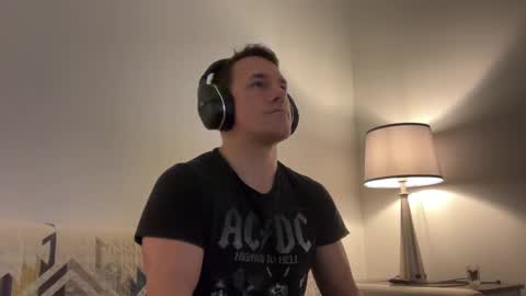 sirbubblesworth online show from March 10, 3:34 am