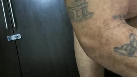 Snapshot of sirchoked chatting on January 22, 10:18 am sirchoked online show from January 22, 10:18 am