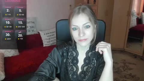 Snapshot of sirenasilk chatting on May 14, 3:02 am sirenasilk online show from May 14, 3:02 am