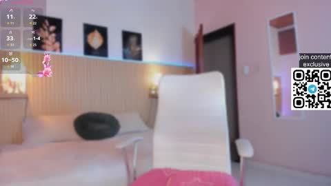Snapshot of sirenita_xoxo chatting on September 27, 9:25 am Sirenita online show from September 27, 9:25 am