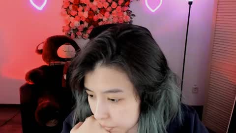 Snapshot of sirenmystique chatting on April 19, 7:16 pm Si online show from April 19, 7:16 pm