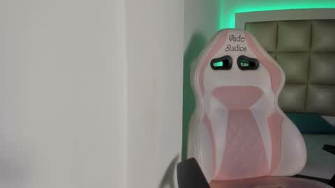 sirio_js online show from January 12, 3:56 am