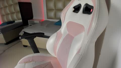 sirio_js online show from January 17, 4:28 am