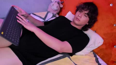 Sirius angels online show from December 10, 2:38 am