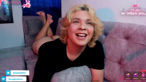 Snapshot of sirius_angels chatting on November 6, 7:37 pm Sirius angels online show from November 6, 7:37 pm