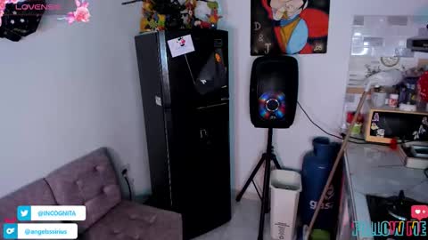 Snapshot of sirius_angels chatting on November 16, 1:00 am Sirius angels online show from November 16, 1:00 am