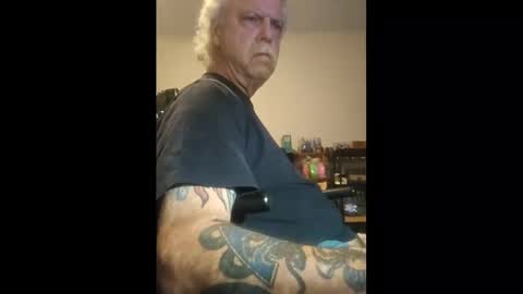 steve online show from October 1, 3:56 am