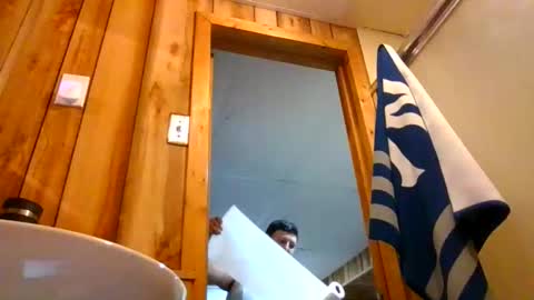 Snapshot of sirmike80 chatting on November 5, 9:15 pm SirMike80 online show from November 5, 9:15 pm