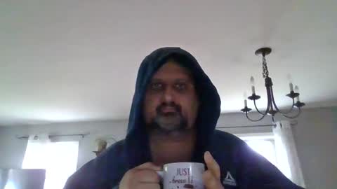 Snapshot of sirmike80 chatting on May 8, 11:15 am SirMike80 online show from May 8, 11:15 am