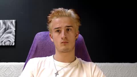 SirReedy online show from March 15, 6:03 pm